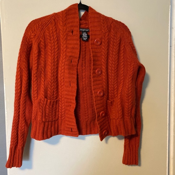 Paraphrase short hooded sweater size L - Picture 1 of 3